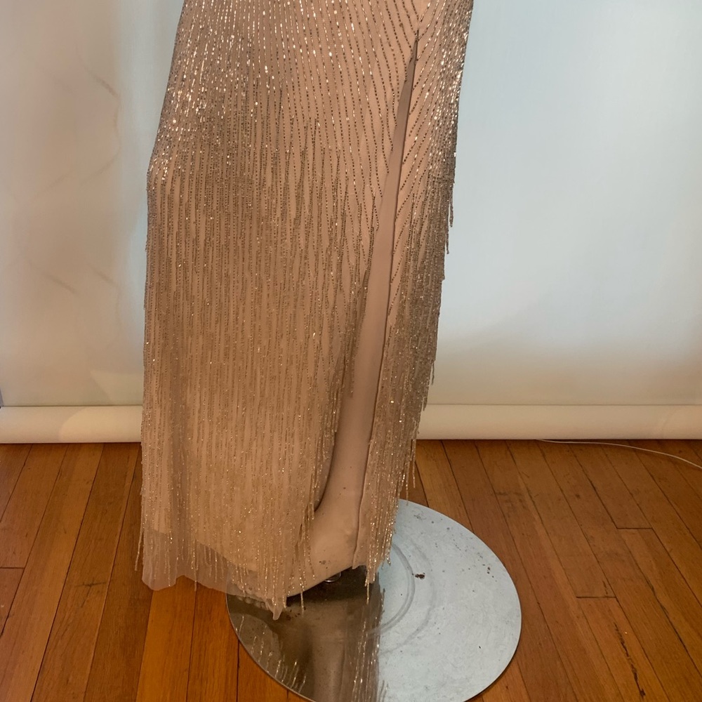 Aidan Mattox fringes V-Neckline sleeveless beaded gown dress - Picture 9 of 16